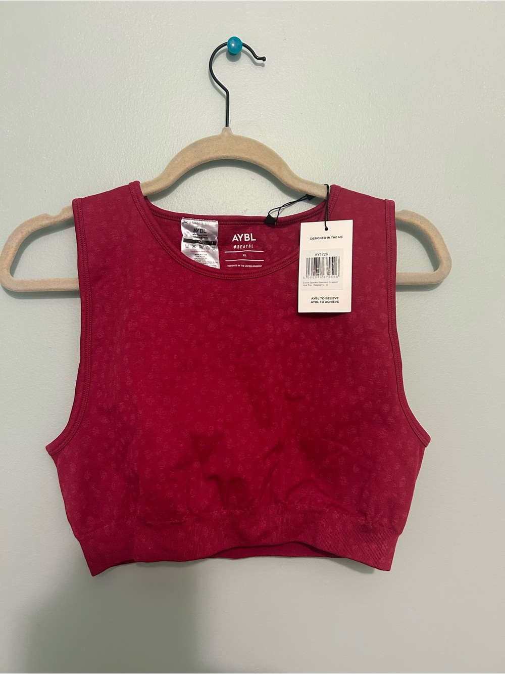 AYBL Red Seamless Crop Tank Top XL